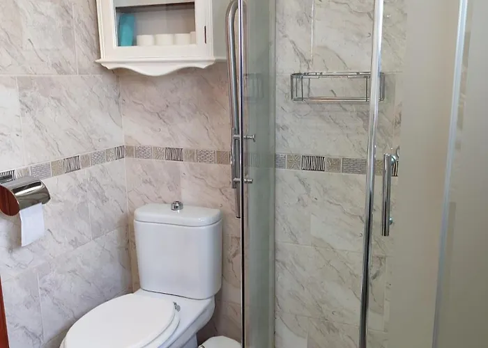 Tartanas Two Bedroom 別荘 *