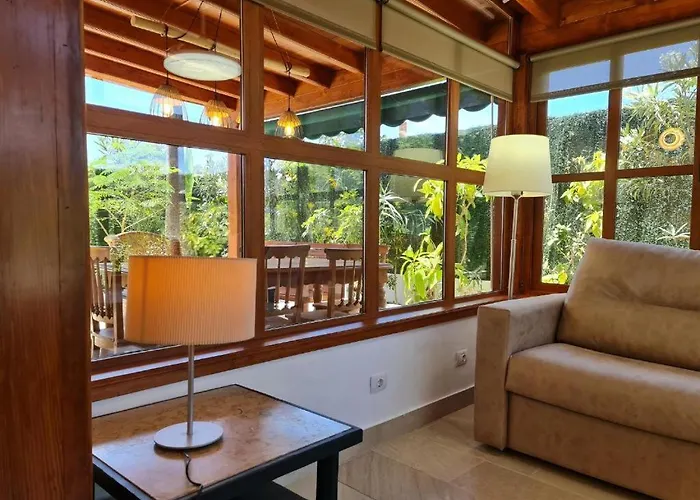 別荘 Tartanas Two Bedroom *