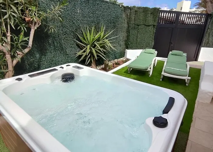 別荘 Tartanas Two Bedroom