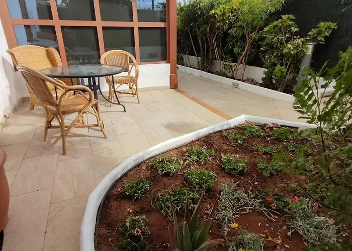 Tartanas Two Bedroom 別荘 *