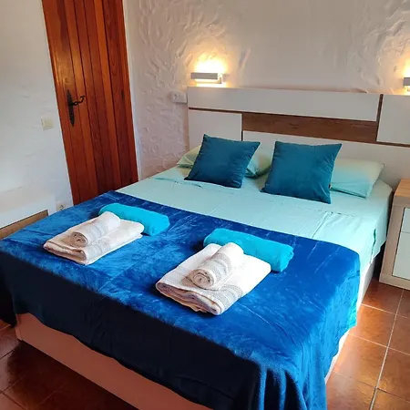 Tartanas Two Bedroom * Playa del Ingles (Gran Canaria)